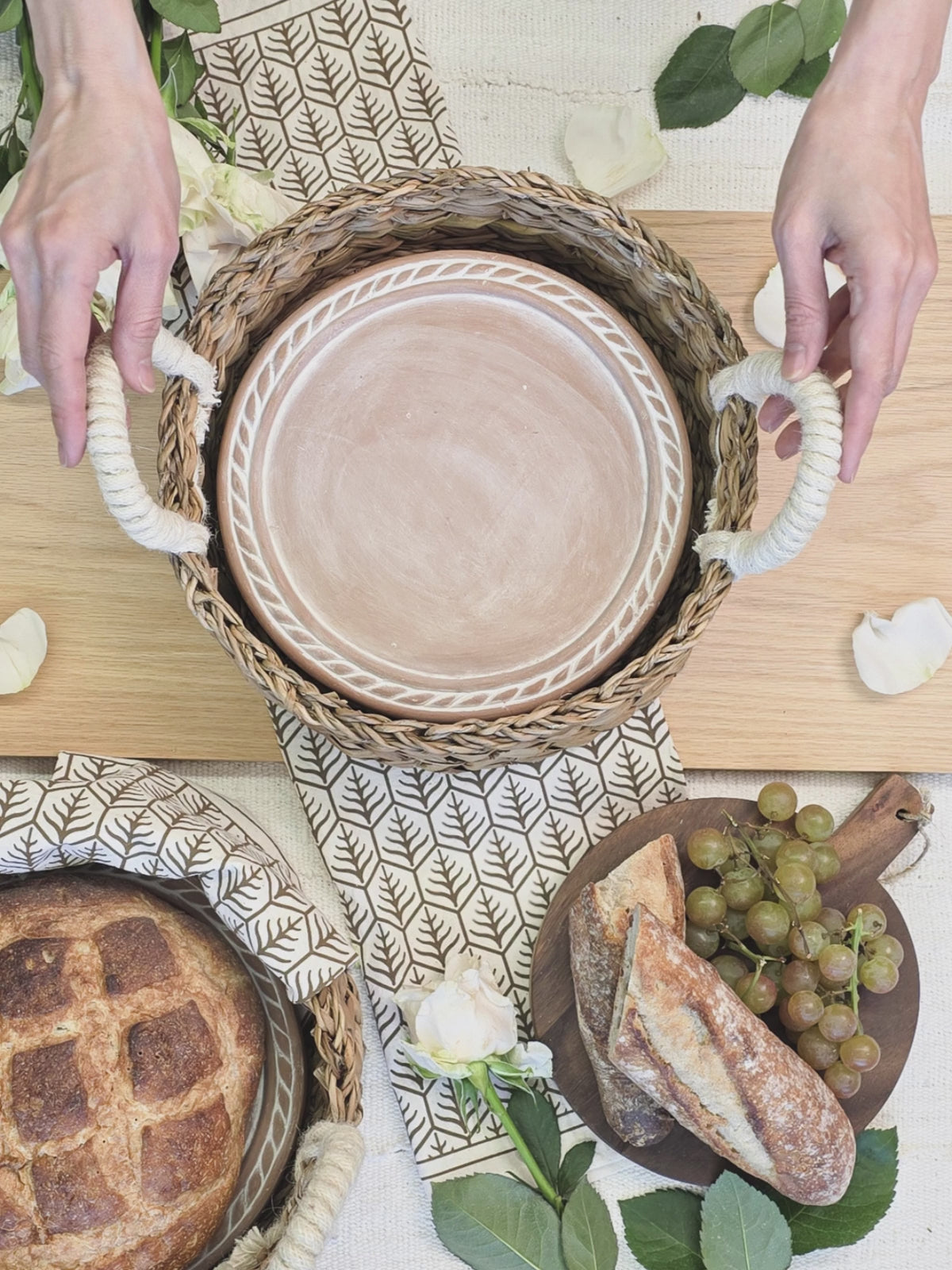 Bread Warmer & Basket - Mom Round