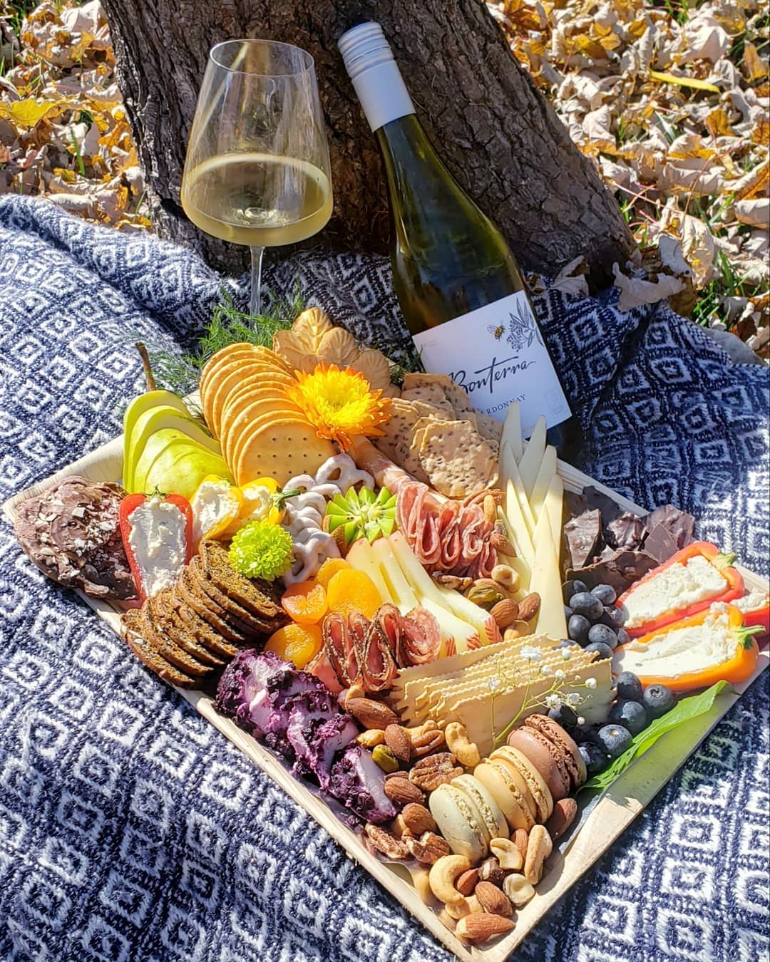 Palm Leaf Rectangle Platter Tray 14" x 10" Inch  (10/50/200 count)