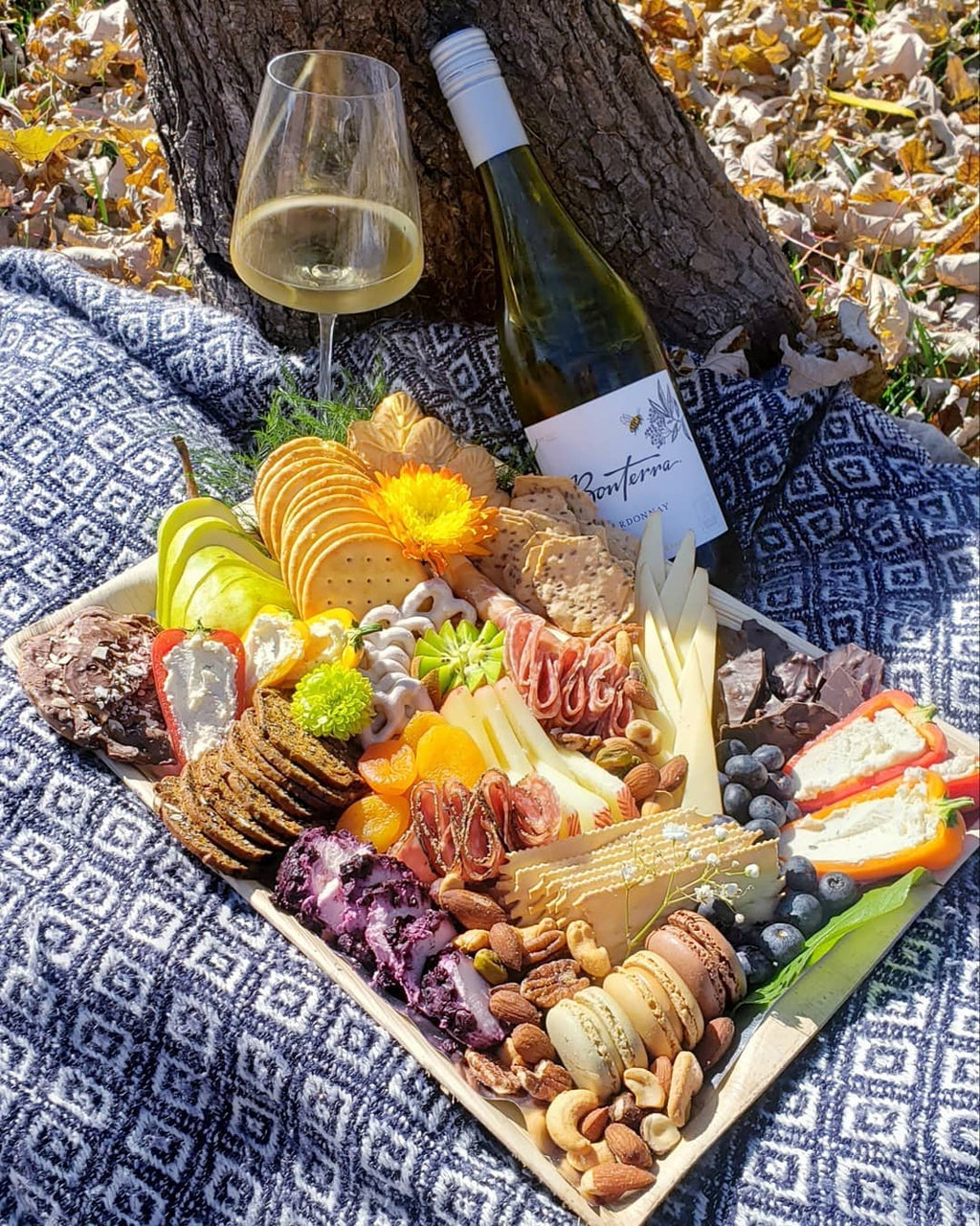 Palm Leaf Rectangle Platter Tray 14" x 10" Inch  (10/50/200 count)