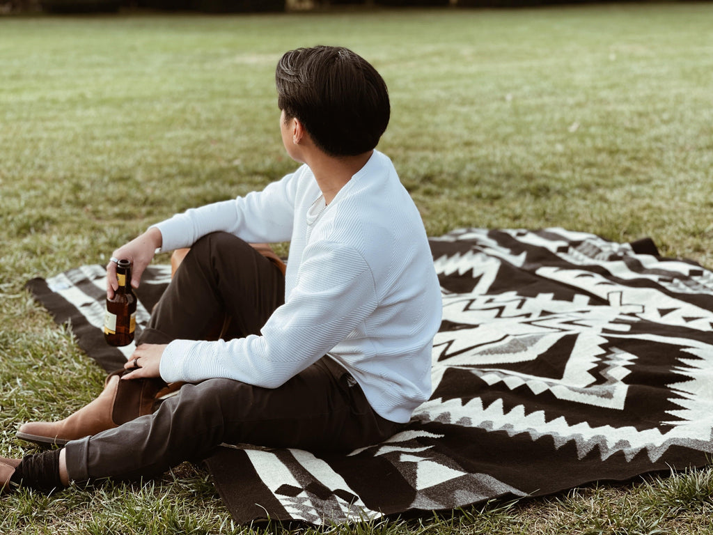 Loja Blanket - Ivory / Black