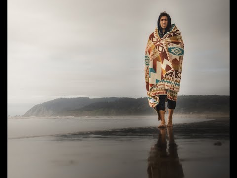 Awa Blanket - Natural / Black