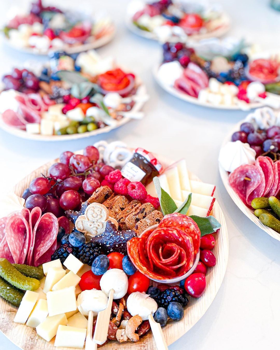 Palm Leaf Plates Round 5" Inch (Set of 50/100/200)