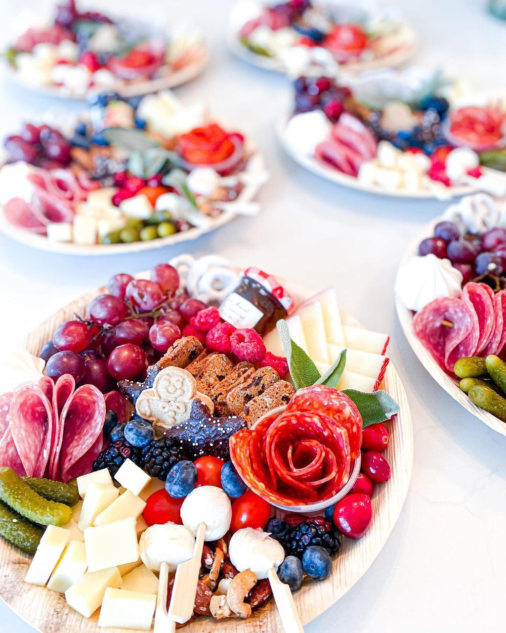 Palm Leaf Plates Round 5" Inch (Set of 50/100/200)